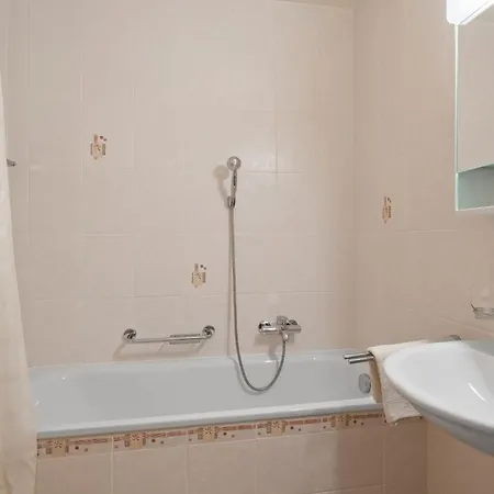 Appartamento Le Hameau By Interhome *